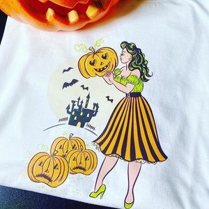 Pumpkin Princess Halloween Pinup Girl T-Shirt